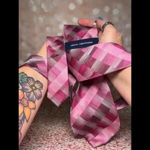 NWT JOHN ASHFORD Men's Pure Silk Tie ~‎ Hot and Cold ~ 100% SILK